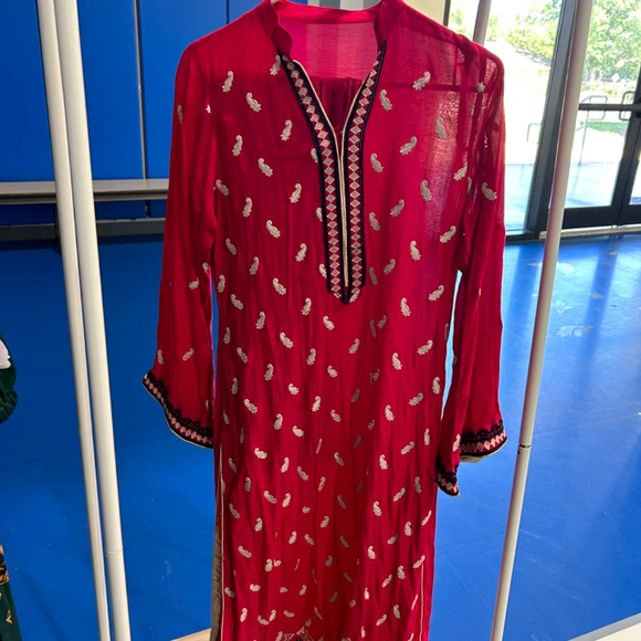 Indian Salwar Kameez - Picture 4 of 11